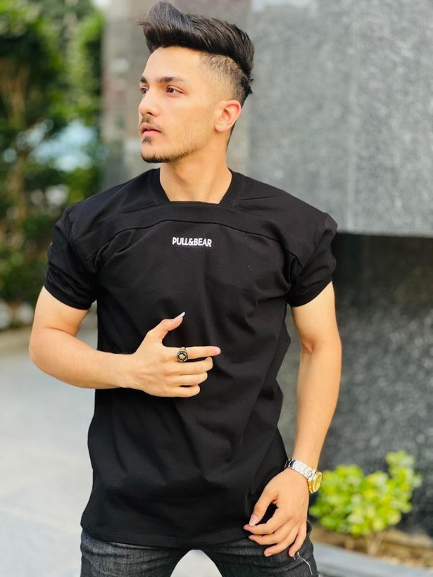 تیشرت یقه خشتی مشکی