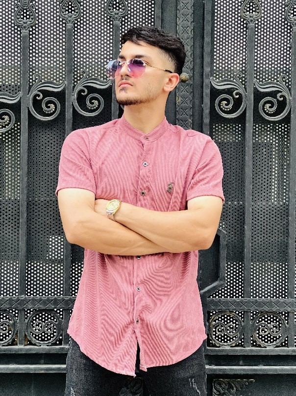 پیراهن یقه دیپلمات صورتی