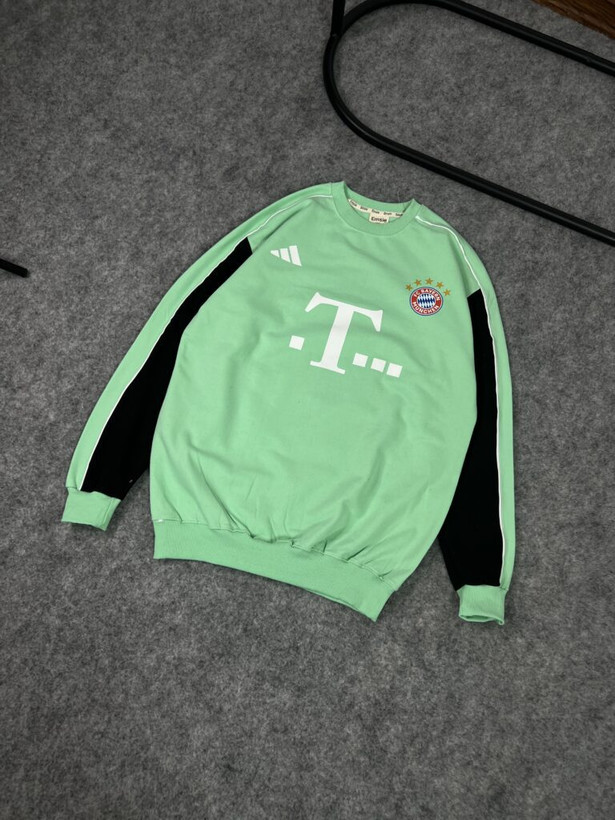 دورس بایر مونیخ(پسته ای) جلو